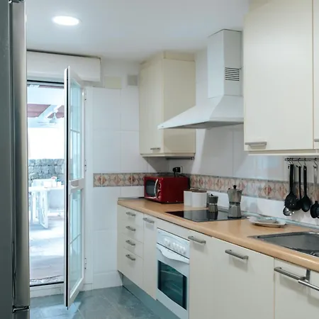 Malta By Bh * Μαρμπέλλα